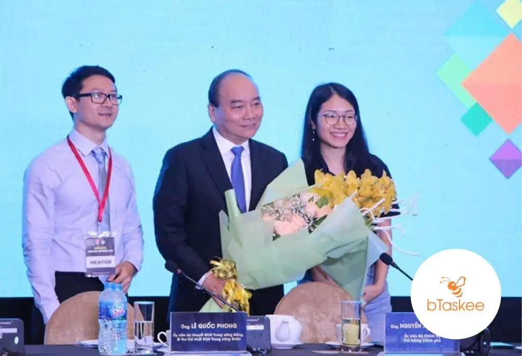 bTaskee-met-prime-minister-Nguyen-Xuan-Phuc