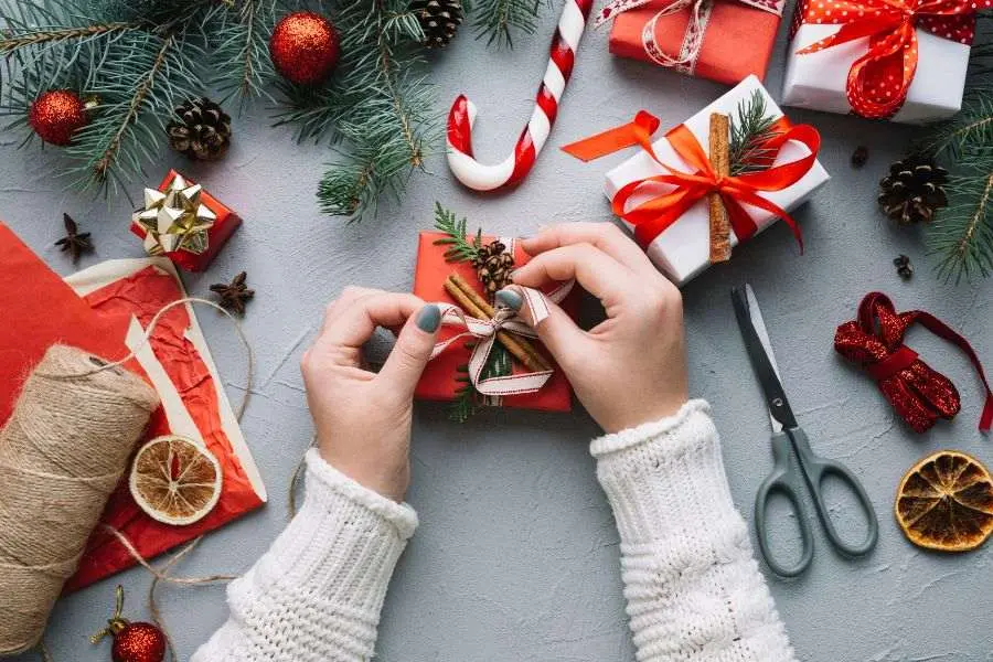 Món quà handmade tự tay làm đầy ý nghĩa và đặc biệt.