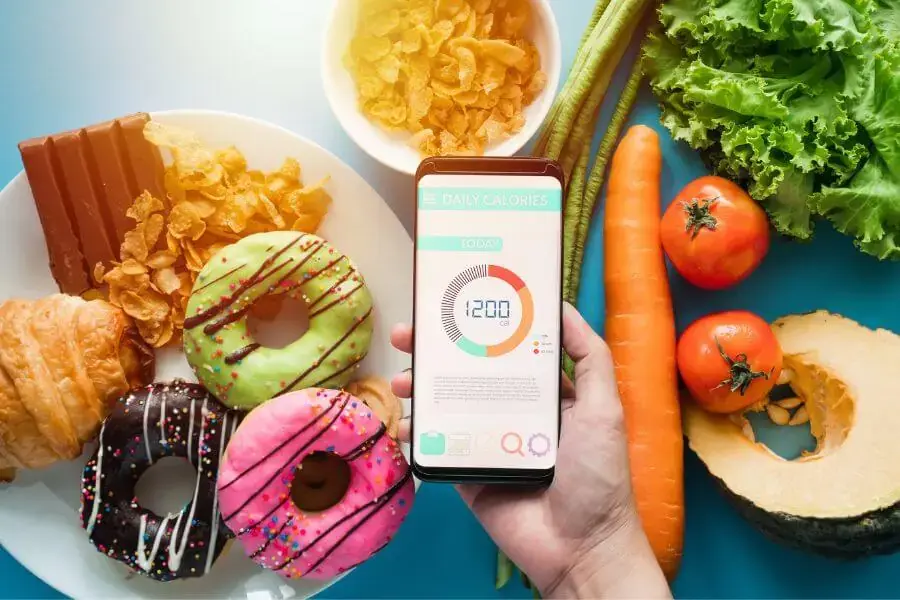 Kiểm soát lượng calo hấp thụ và tiêu hao của cơ thể