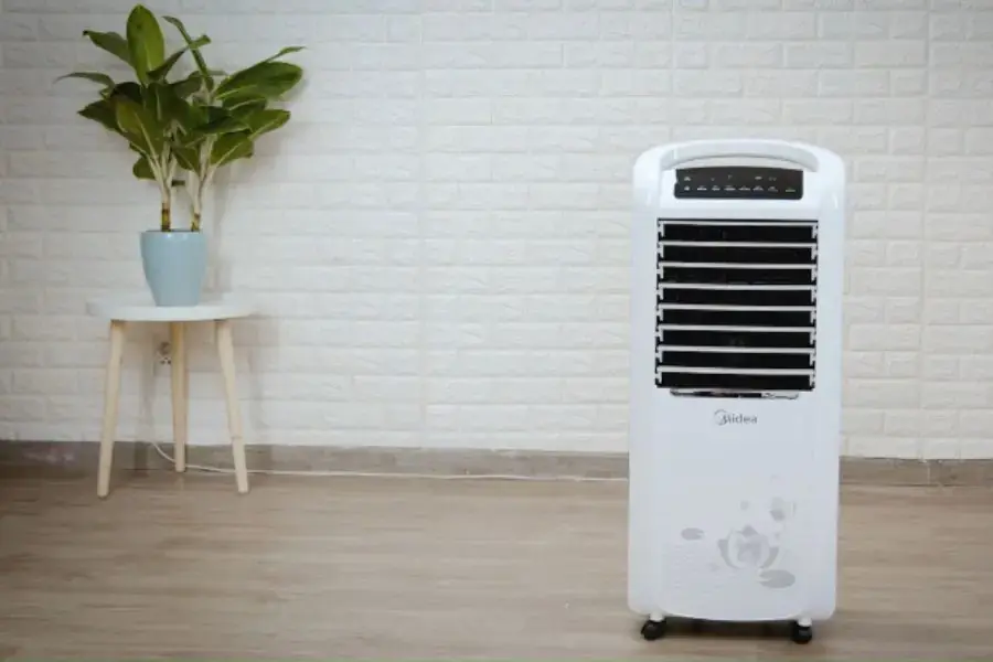 Quạt hơi nước hoạt động dựa trên nguyên lý trục cuốn