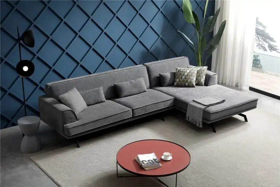 Màu trung tính của ghế sofa sợi gai mang lại sự tinh tế và sang trọng