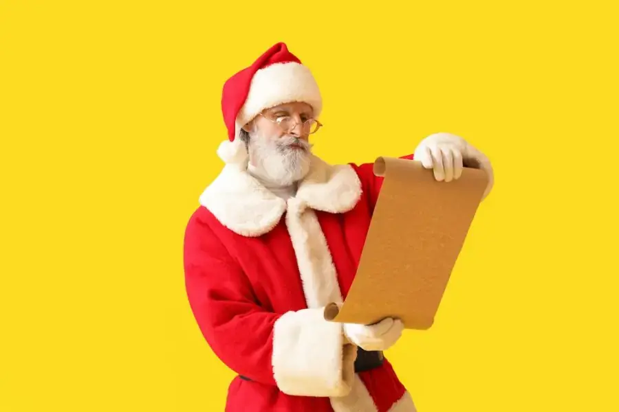 Những dòng chữ Ông già Noel là tình yêu thương bất tận cho những đứa trẻ.