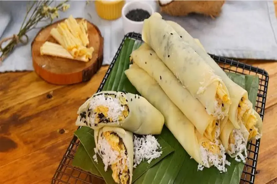 Bò bía cuốn là món ăn vặt chay không cần quá nhiều nguyên liệu.