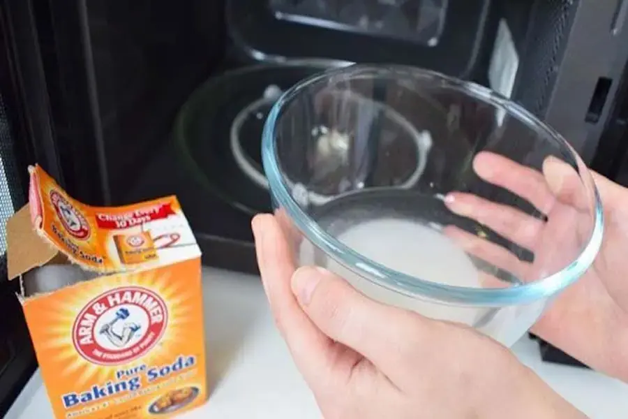 Baking soda là "nỗi sợ" của các loại mùi hôi (Nguồn: experthometips)