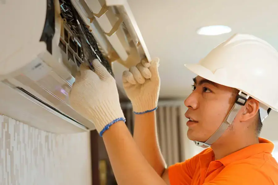 Điểm khác biệt lớn nhất giữa máy lạnh 1 chiều và máy lạnh 2 chiều là ở chức năng làm mát và làm ấm.