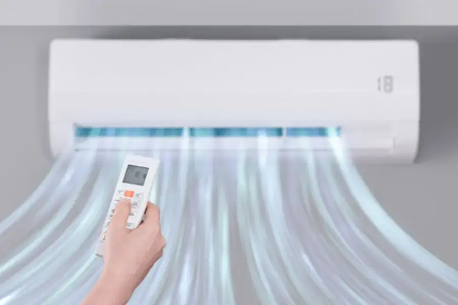 Khởi động lại máy lạnh sau khi vệ sinh