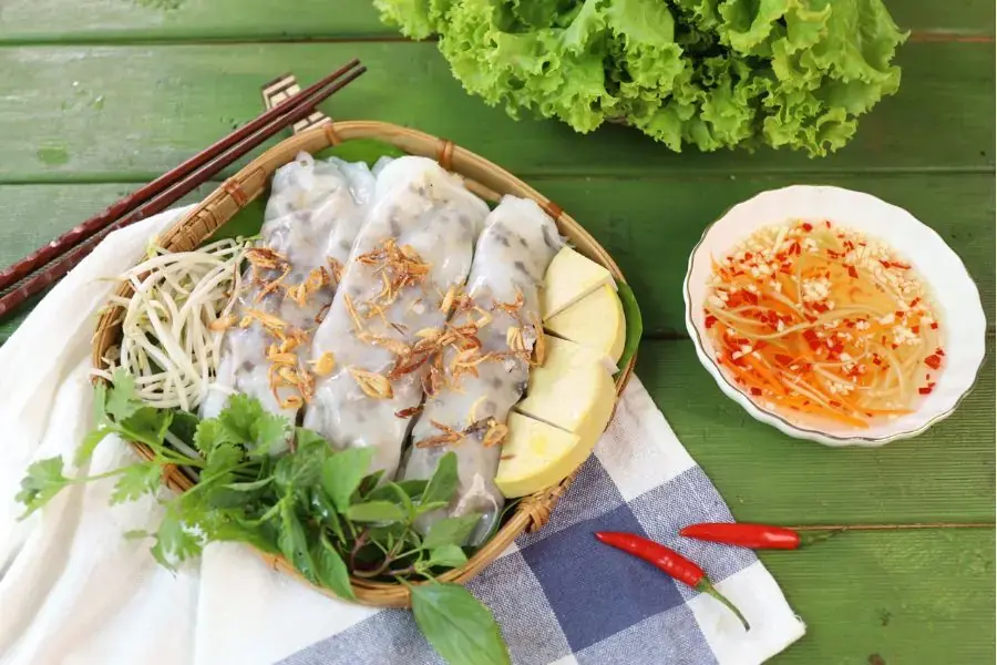 Bánh cuốn nhân thịt thơm ngon