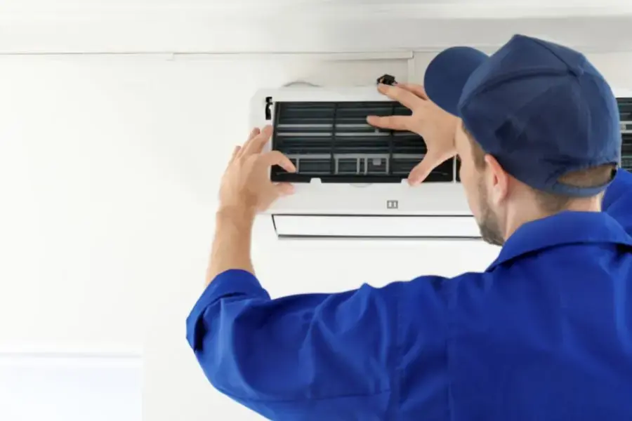 Cách tháo nắp điều hòa Samsung khá khó với người lần đầu thực hiện