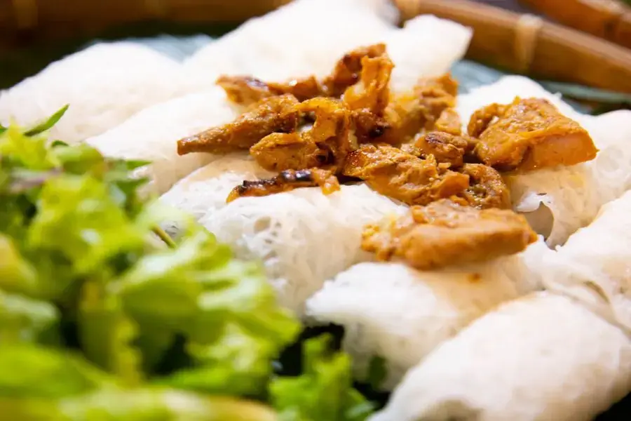 Thịt nướng bánh hỏi là món ăn đem lại cảm giác đồng quê thân thuộc