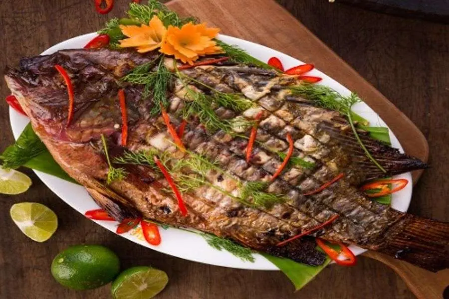 Cá rô nướng mật ong thơm ngon, đầy hấp dẫn.