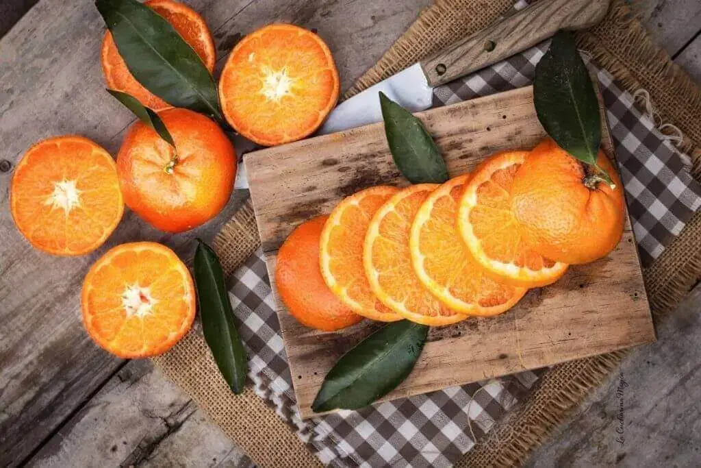 Bệnh nhân sau phẫu thuật đường tiêu hóa nên hạn chế ăn quýt
