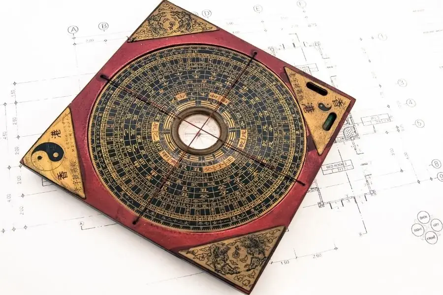 Xem ngày tốt chuyển nhà là theo hướng nhà.