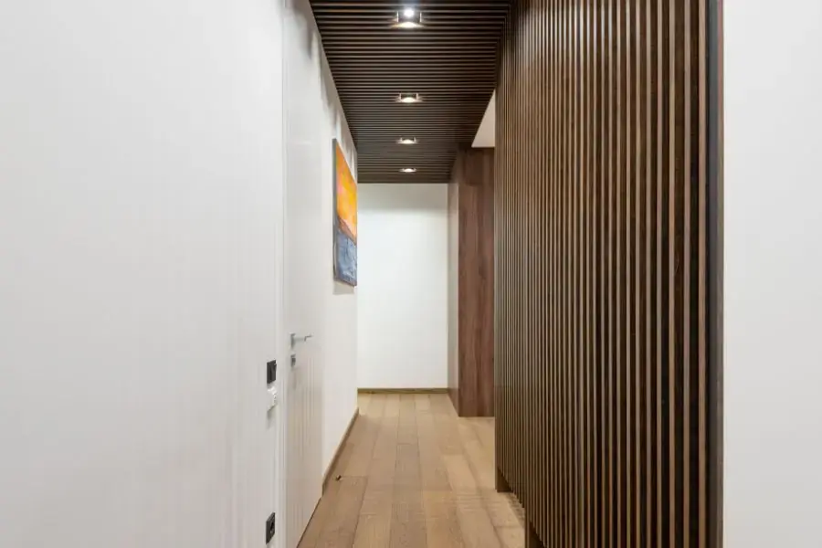Làm vách ngăn bằng gỗ MDF
