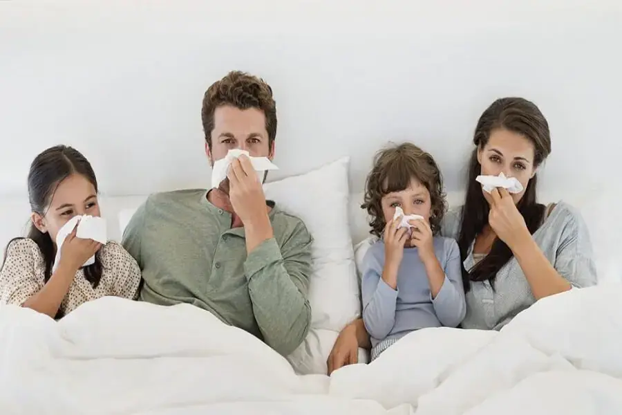 Vi khuẩn trong nhà tích tụ lâu ngày sẽ ảnh hưởng đến sức khỏe của các thành viên (nguồn: Benh.vn)