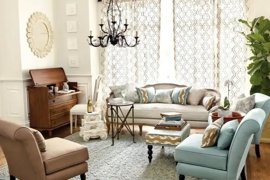 Cách bố trí sofa trong phòng khách kiểu quy tụ giúp tạo sự gắn kết giữa các thành viên