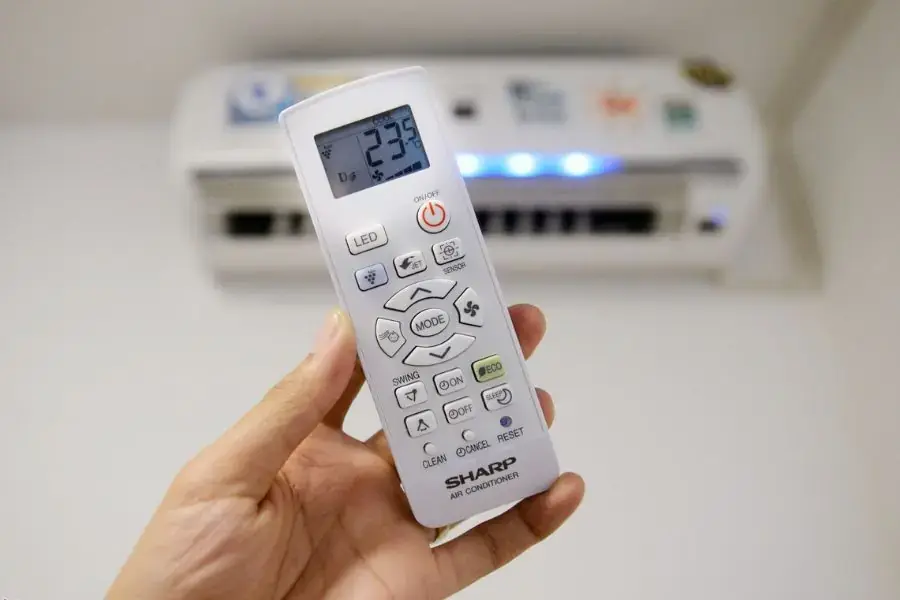 Để tiết kiệm điện hiệu quả bạn cần điều chỉnh nhiệt độ điều hoà ở mức vừa phải.