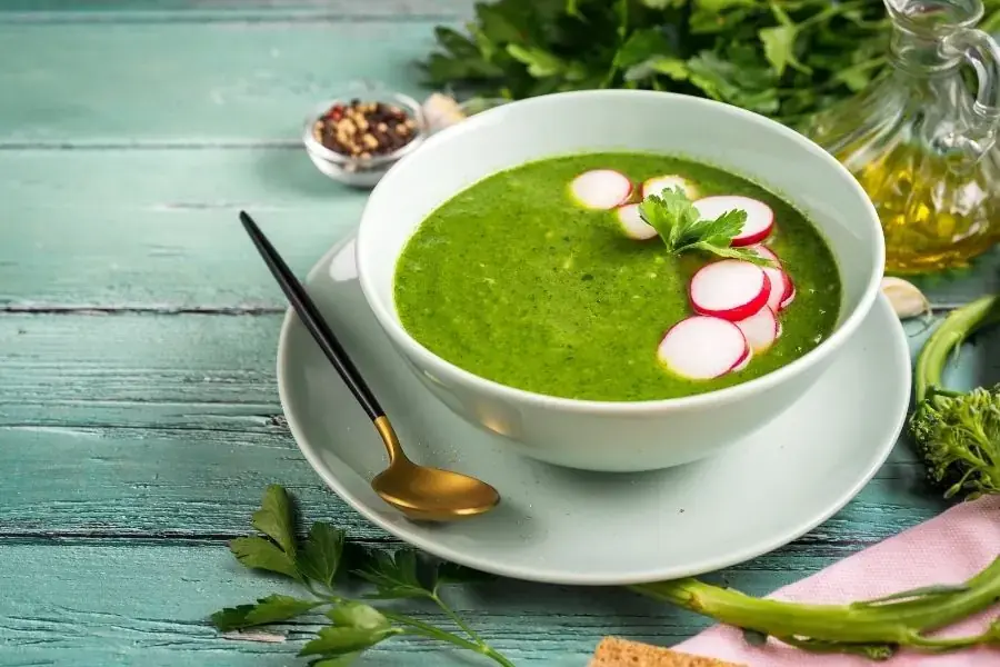 Cháo cá hồi rau Bina món ăn dặm giúp trẻ khỏe mạnh, thông minh.