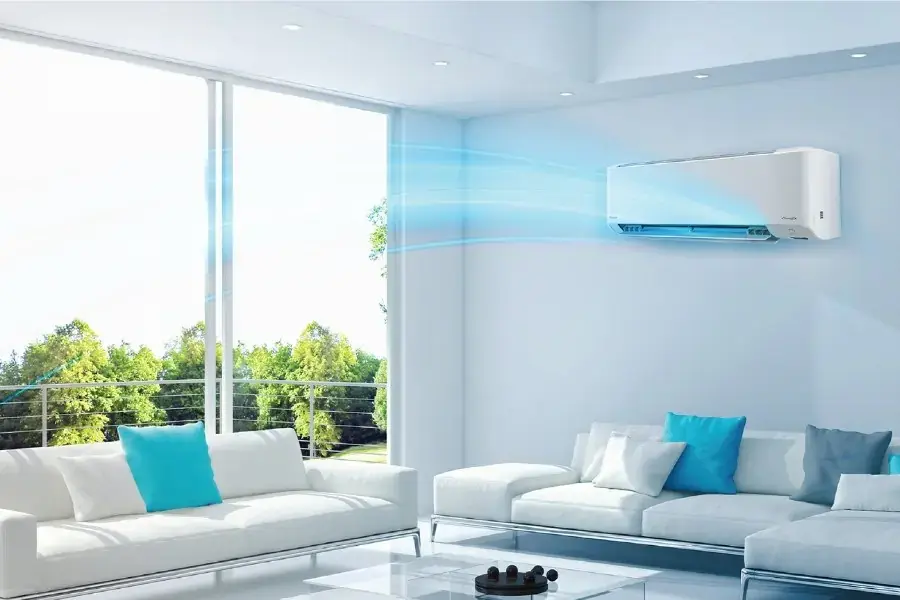 Chế độ tự động điều chỉnh hướng gió giúp hơi mát lan tỏa đều hơn.