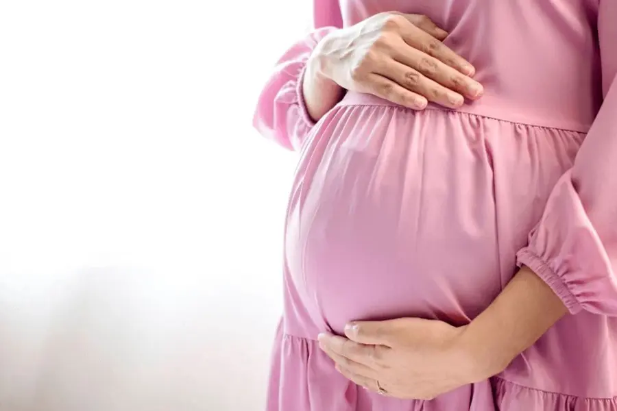 Dành tặng mẹ bầu những chiếc váy xinh và thoải mái.