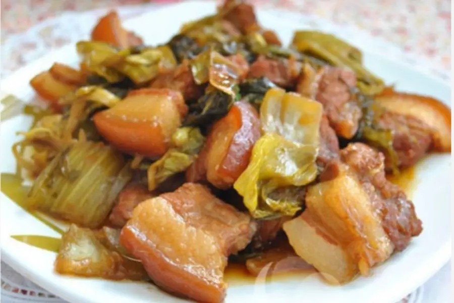 Thịt ba chỉ xào cải chua thơm ngon