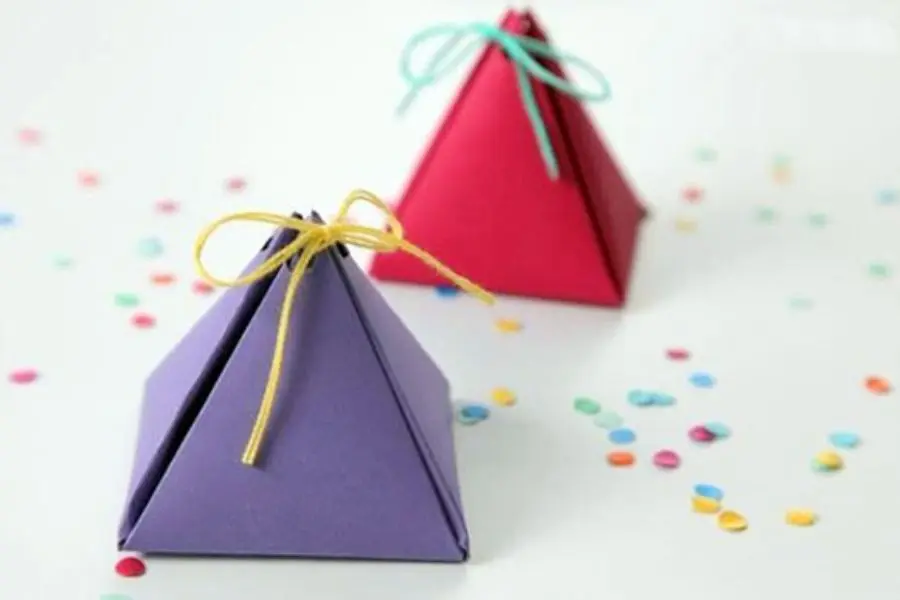 Mẫu túi handmade với thiết kế mới lạ, sáng tạo.