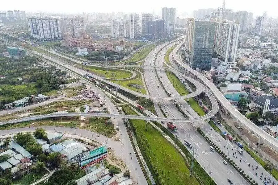 Công trình giao thông bao gồm hệ thống đường giao thông
