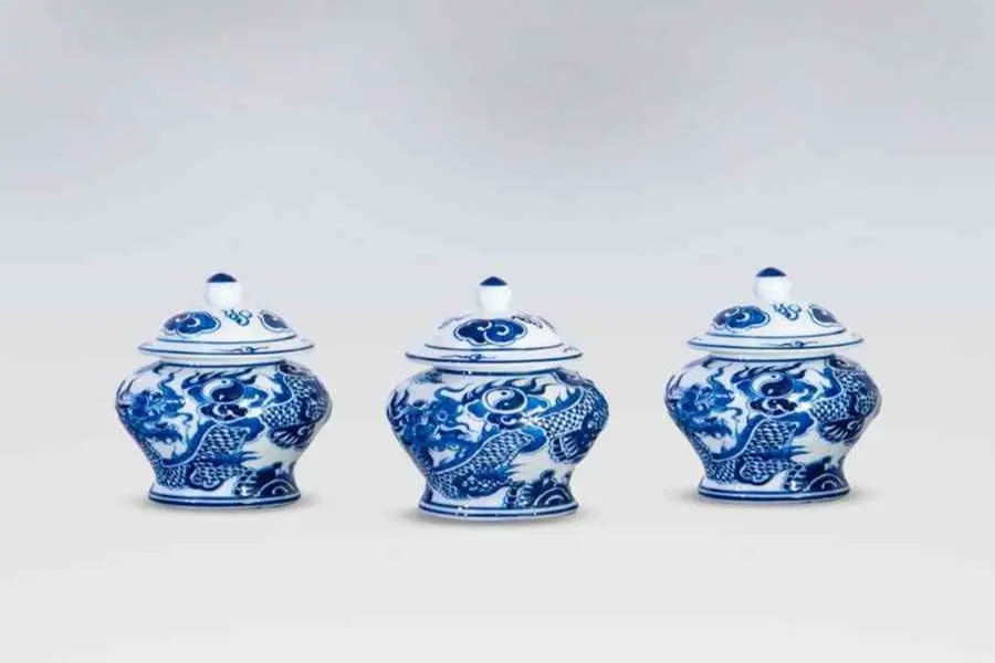 Gạo muối nước là 3 vật phẩm quan trọng cuộc sống (Hình ảnh: Nganhang24h)