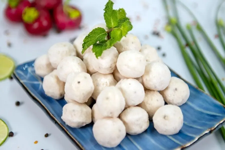 Món chả viên cá tra phổ biến và được nhiều người yêu thích.a