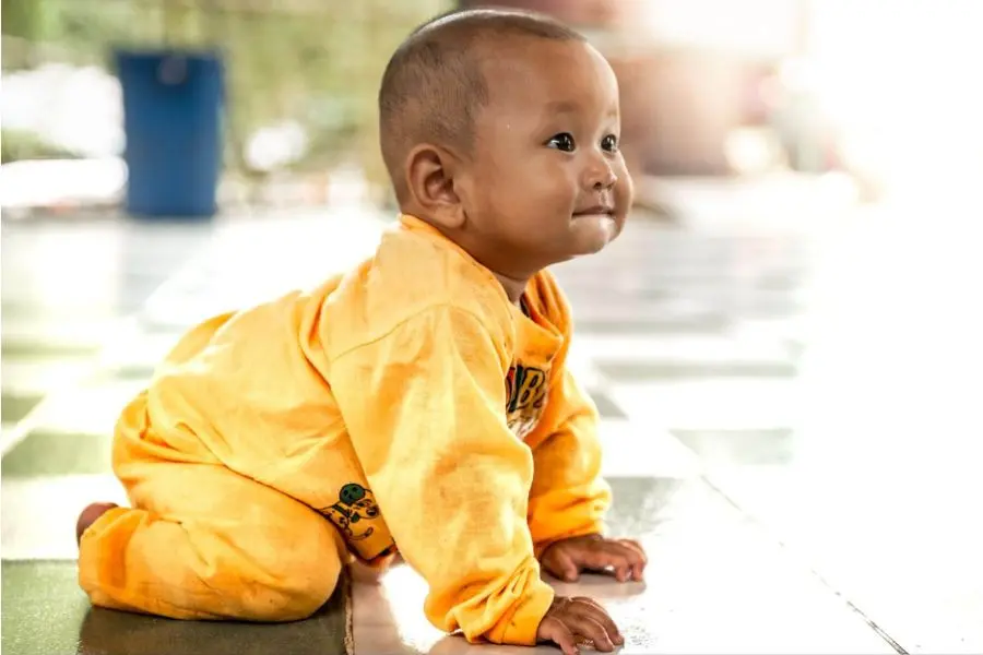 Trẻ 7 tháng tuổi sẽ có nhiều sự thay đổi về hành vi và nhận thức.