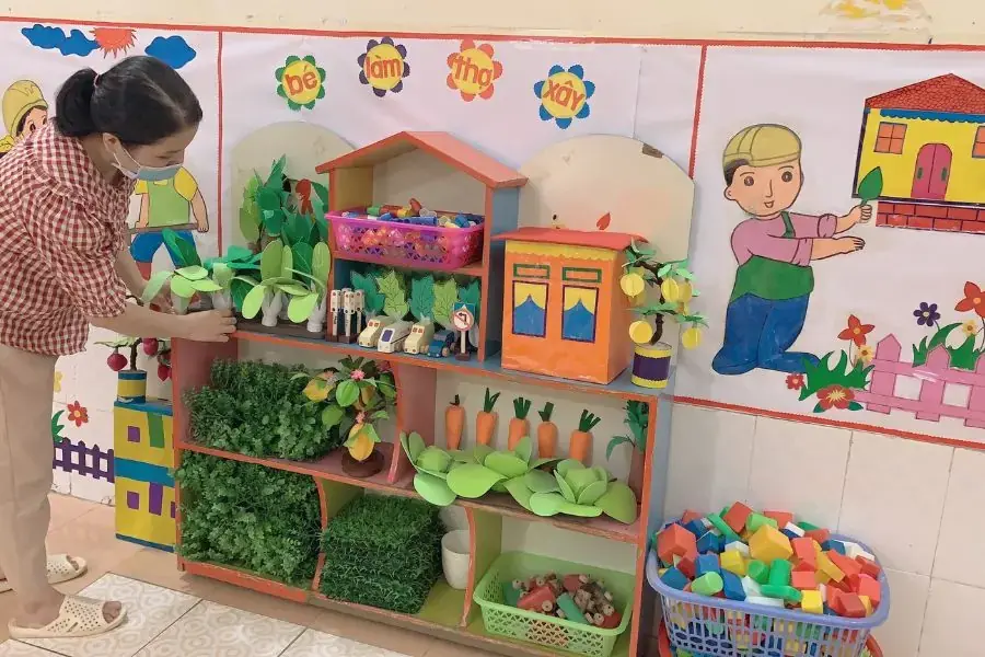 Góc xây dựng với những vật dụng, đồ chơi handmade vô cùng độc đáo