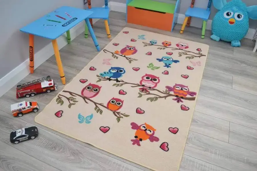 Thảm xốp có nhiều màu sắc bắt mắt thu hút trẻ 