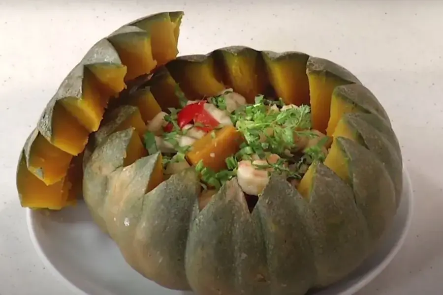 Ếch hấp bí đỏ