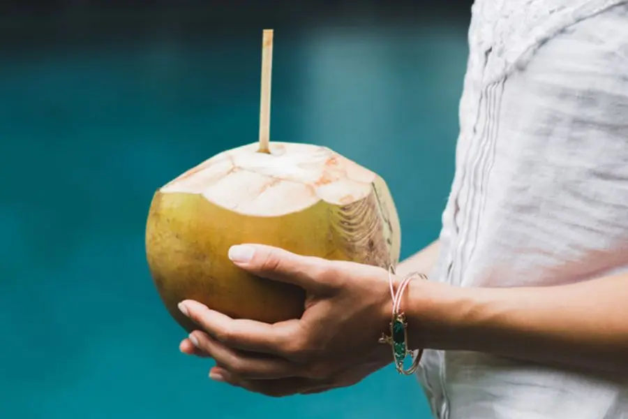 Nước dừa rất tốt cho người bệnh tiểu đường nếu biết sử dụng đúng cách.
