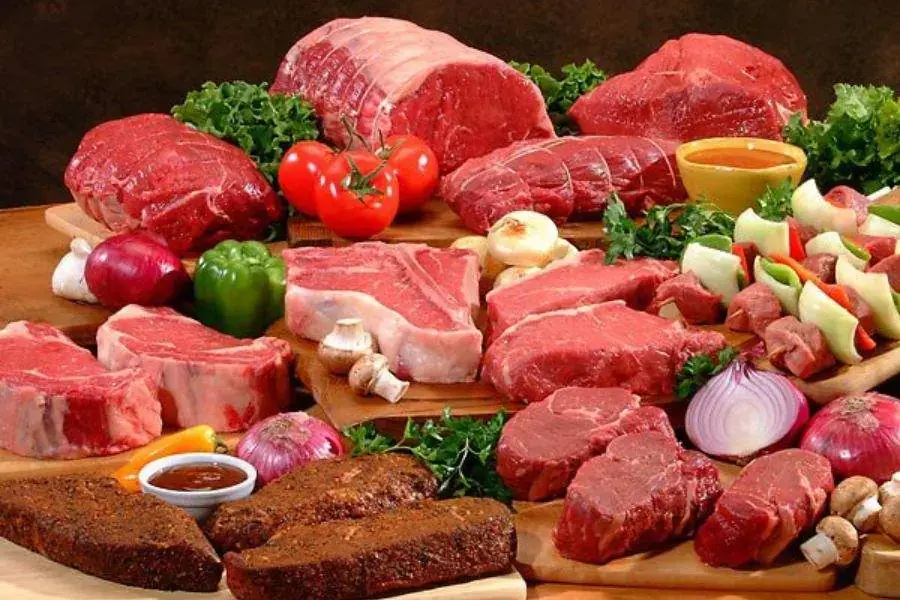 Giảm cân có nên ăn cơm khôngBổ sung các loại thịt nạc giàu protein vào bữa ăn giảm cân.