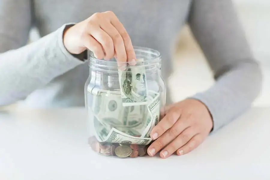 Chế độ tự làm sạch máy lạnh sẽ giúp chúng ta hạn chế số lần thuê người vệ sinh máy (nguồn: Pinimg)