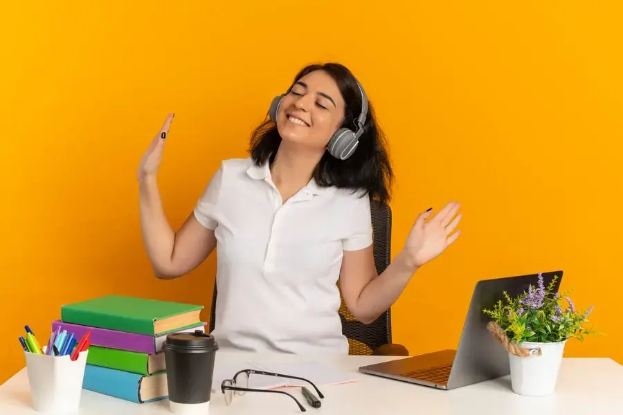 Âm nhạc giúp kích thích hoạt động não bộ và giúp cơ thể được thư giãn