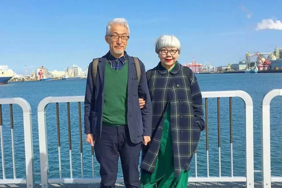 Quần áo mới là món quà Tết cho bố mẹ rất phổ biến