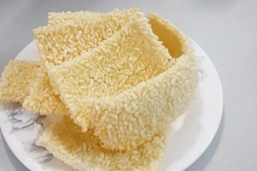 Cơm cháy chiên phồng giòn tan
