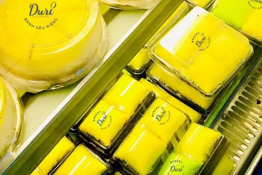 Bánh crepe sầu riêng Duri Tam Hà béo ngậy, là địa điểm ăn vặt Thủ Đức nổi tiếng 