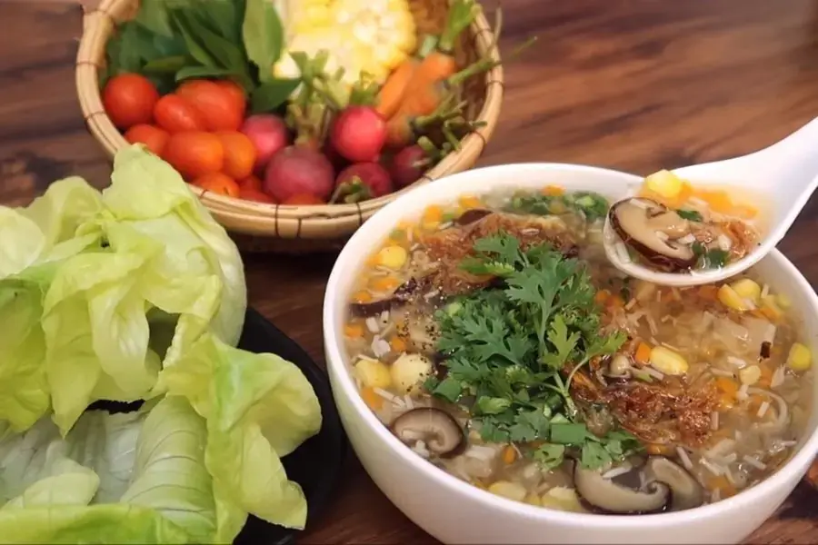 Bữa sáng Healthy với súp rau củ