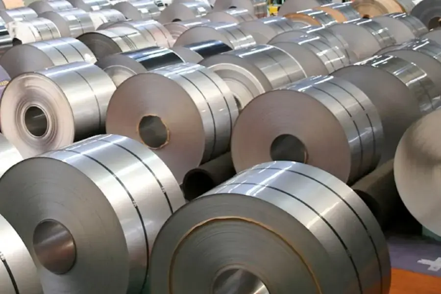 Tôn mạ kẽm có trọng lượng nhẹ, giá thành hợp lý
