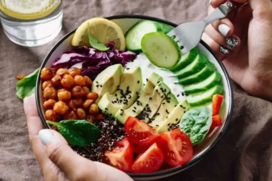Mẫu thực đơn eat clean ngày 12 cho người giảm cân.