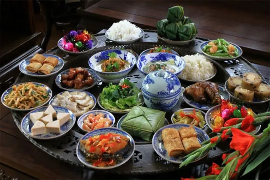 Mâm cúng giao thừa ở miền Trung