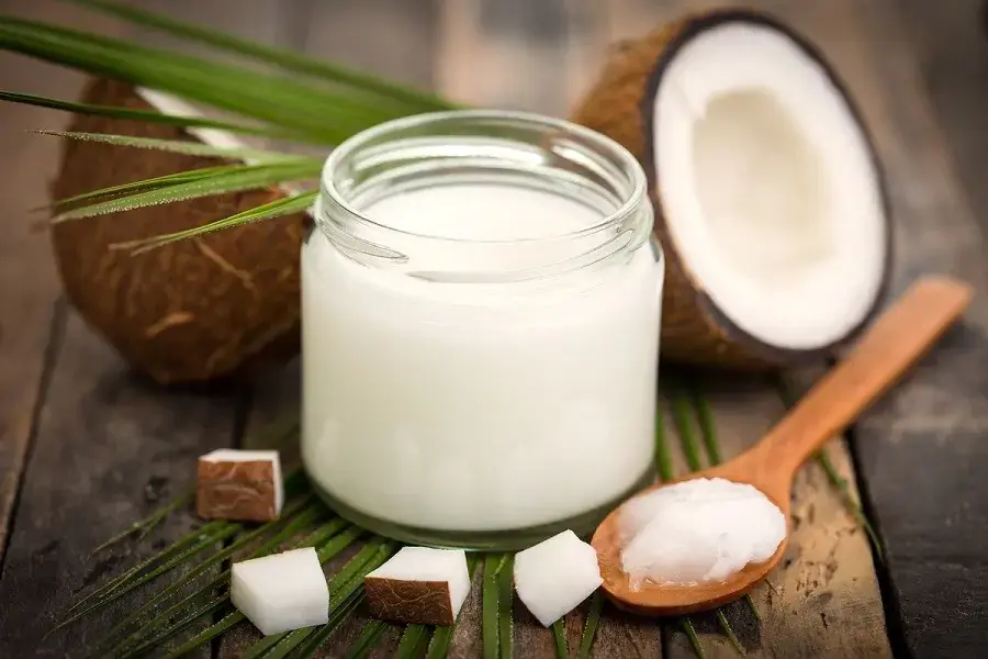 Bảo quản dầu dừa trong tủ lạnh