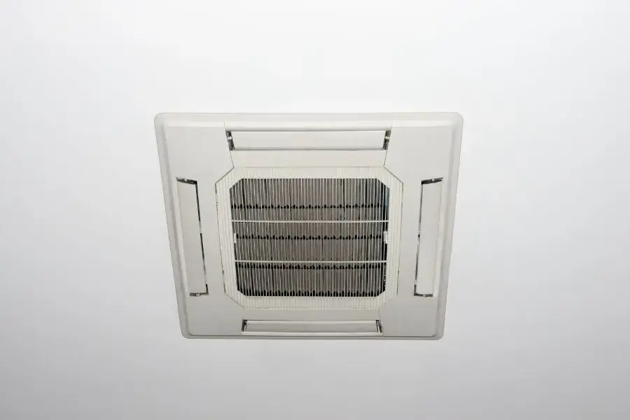 Điều hòa âm trần Cassette có tính năng tiết kiệm điện tối ưu.