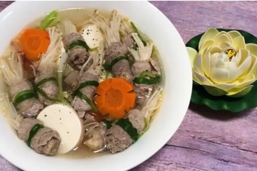Canh nấm thịt bò thơm ngon