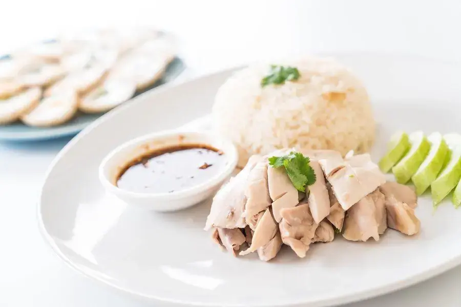 Ba mẹ nên xây dựng thực đơn theo sở thích của bé