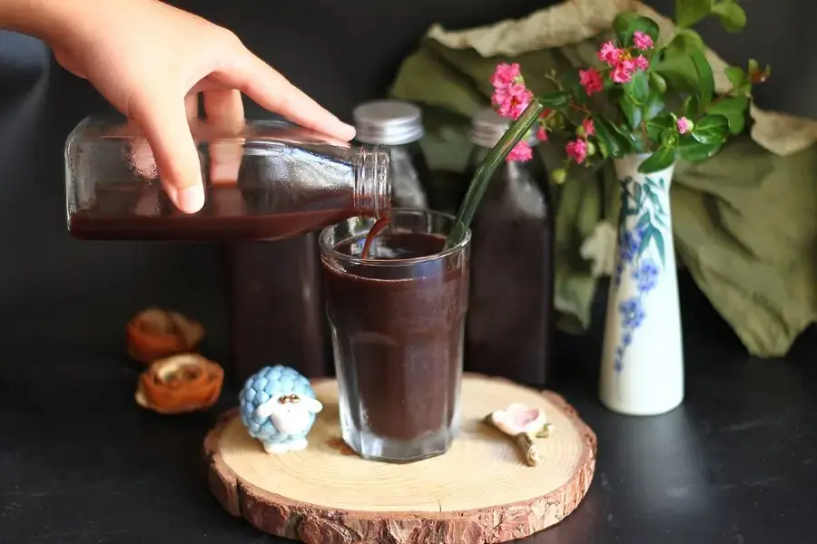 Nước đậu đen hỗ trợ đánh bay mỡ thừa và giảm cân hiệu quả.