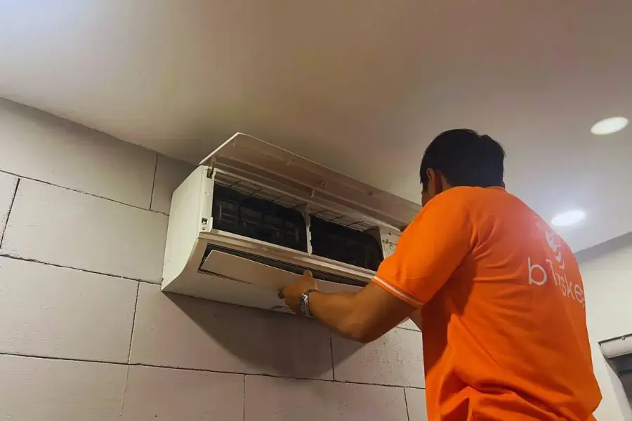 Đảm bảo rằng máy lạnh luôn được vệ sinh theo định kỳ để tránh vấn đề trên.