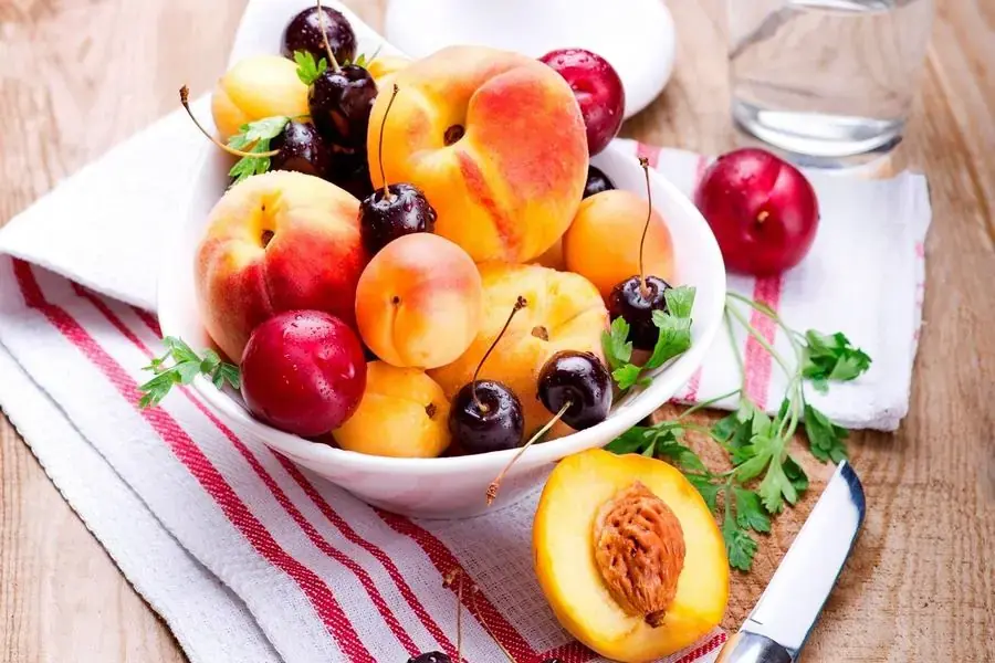 Trái cây tươi cho một bữa sáng an toàn